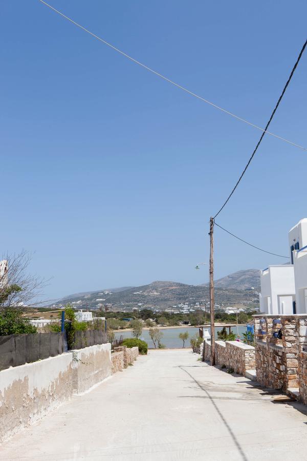 Claire Hotel Antiparos Exterior photo